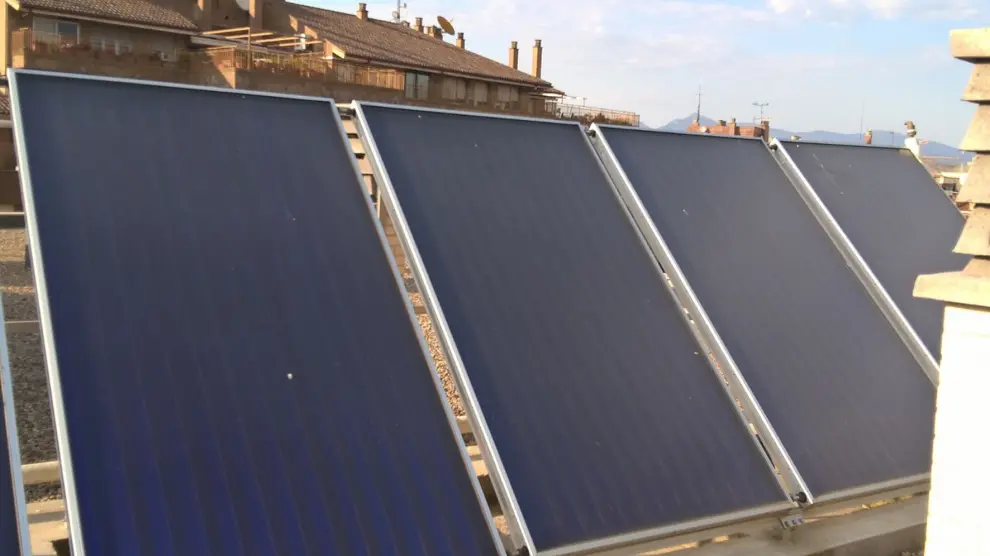 Impulsan un barrio solar en la capital aragonesa con 300 paneles fotovoltaicos