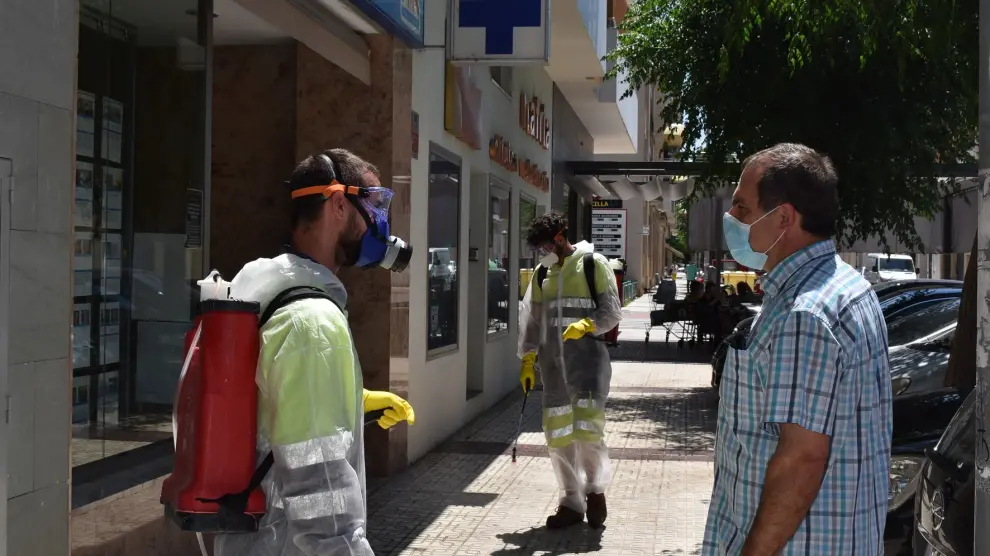El Ayuntamiento de Monzón vuelve a intensificar la desinfección de la ciudad
