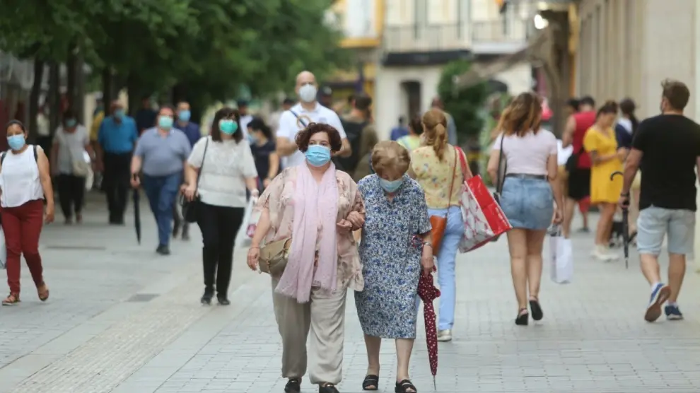 Profesionales sanitarios de Huesca piden prudencia ante una "relajación extraordinaria"