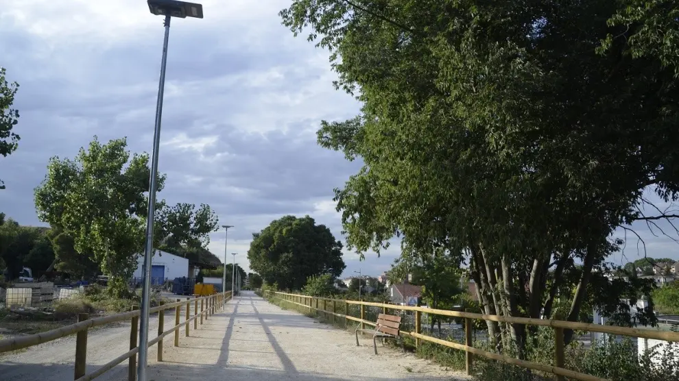El Ayuntamiento de Barbastro adecúa el primer tramo de la futura Vía Verde