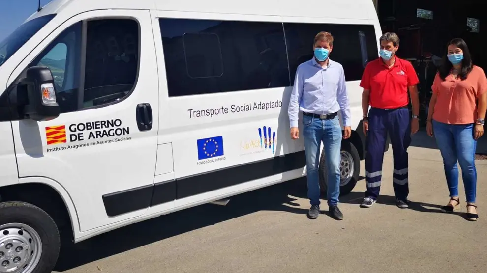 La comarca de Ribagorza renueva uno de sus vehículos de transporte social adaptado