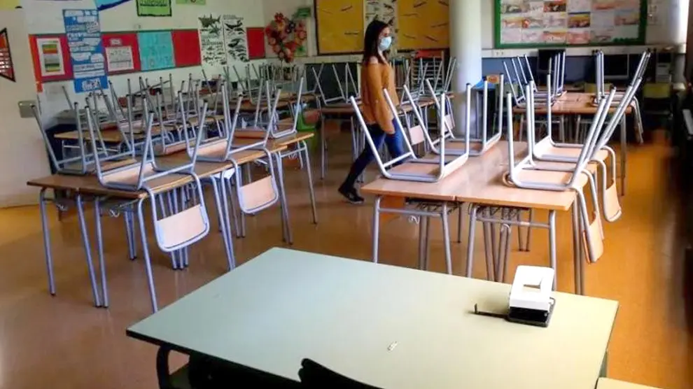 Cerradas este viernes cuatro nuevas aulas de tres centros educativos de Huesca a causa de la covid