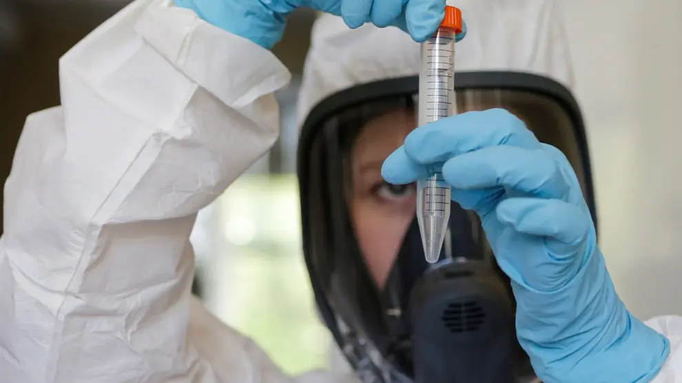 Rusia inicia la producción de la vacuna contra la COVID-19 y espera iniciar en octubre la campaña