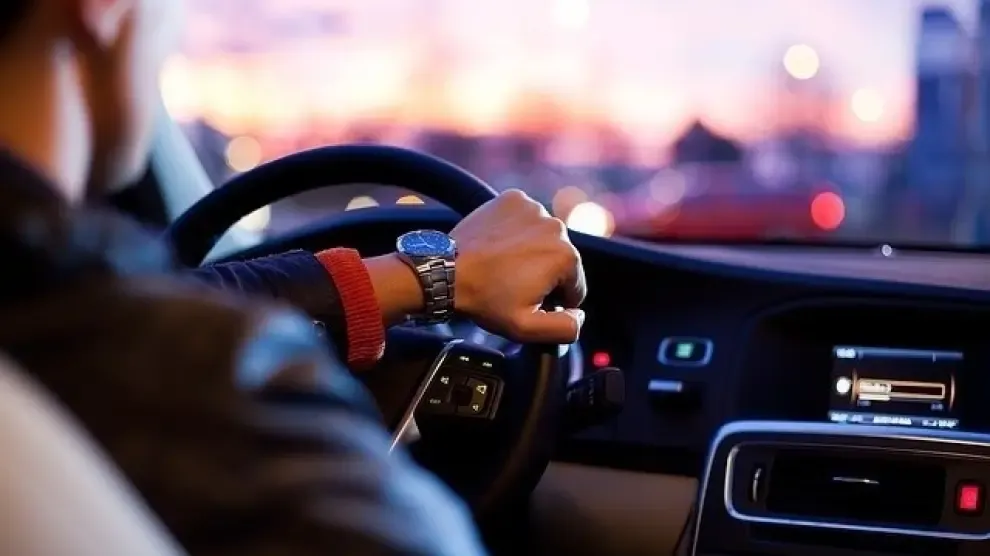 El móvil provoca el 50% de las multas por distracción al volante