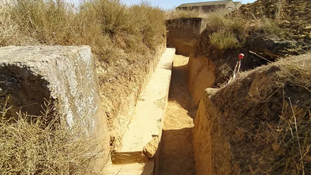 El Ayuntamiento de Monzón realiza mejoras en trincheras, refugios y nidos en las fortificaciones de Selgua