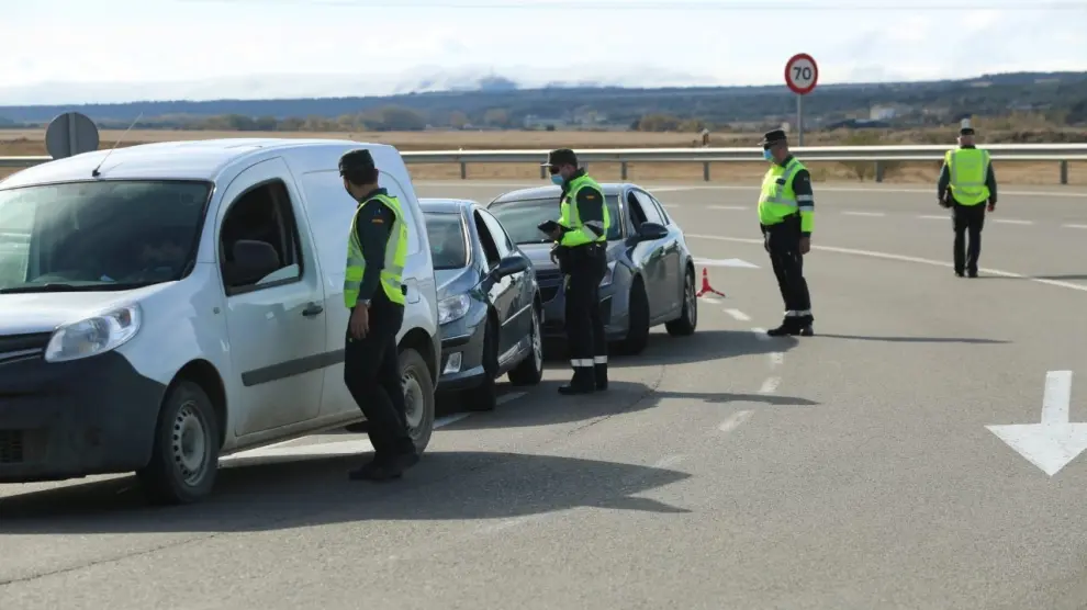 El primer fin de semana con las nuevas restricciones se salda con más de 850 propuestas de sanción en Aragón