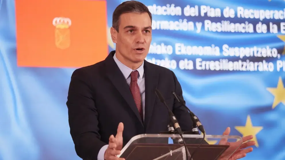 Sánchez anuncia 10.000 nuevas plazas MIR en enfermería y farmacia