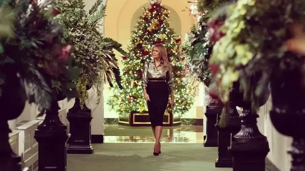 Melania Trump presenta la polémica decoración navideña de la Casa Blanca