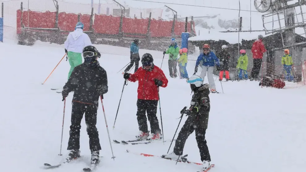 La apertura de las estaciones de esquí, a la espera de una decisión