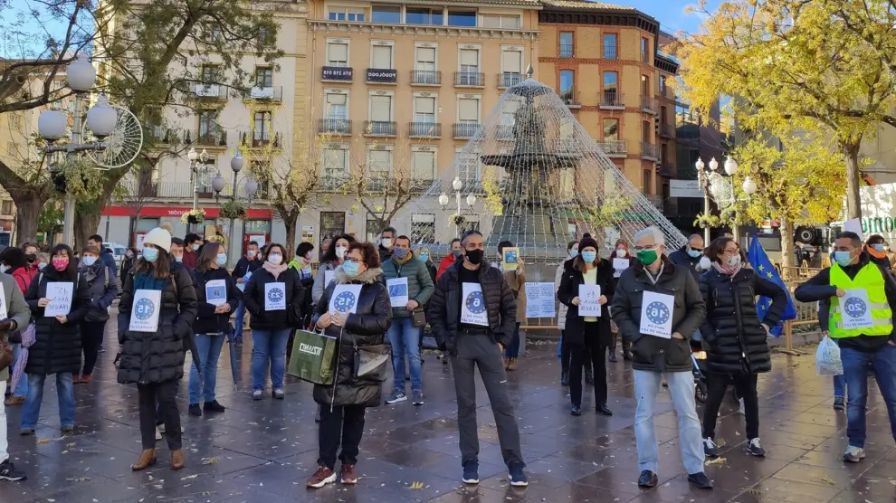 Los interinos se movilizan en Huesca para visibilizar su situación actual