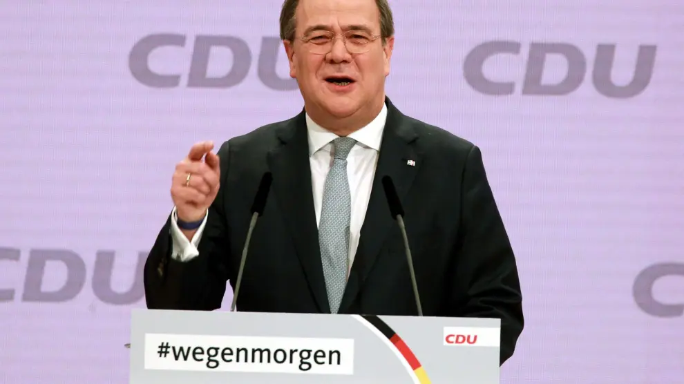 La CDU de Merkel opta por Armin Laschet y evita el giro a la derecha