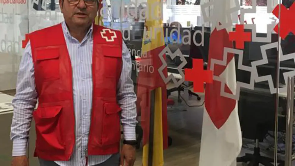 PedroRaúl Núñez, voluntario del servicio de telasistencia de Cruz Roja.