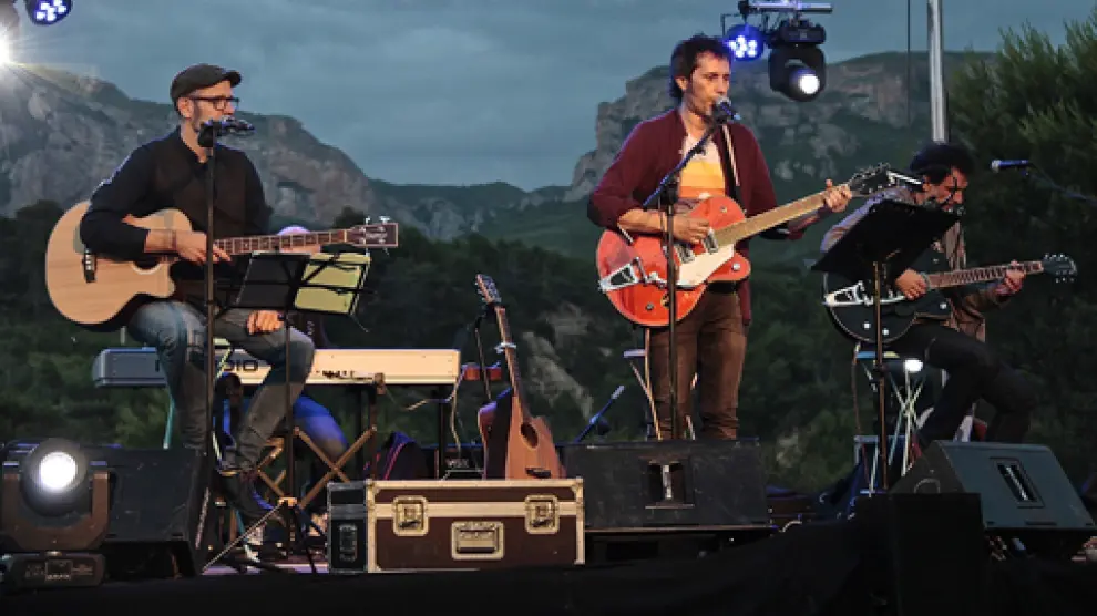 Imagen del concierto de David Angulo en el Festival Manhattan, en Murillo de Gállego.