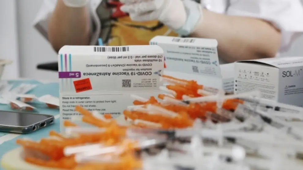 Se reanuda la vacunación con Astrazeneca en el Centro de Salud de la Almozara