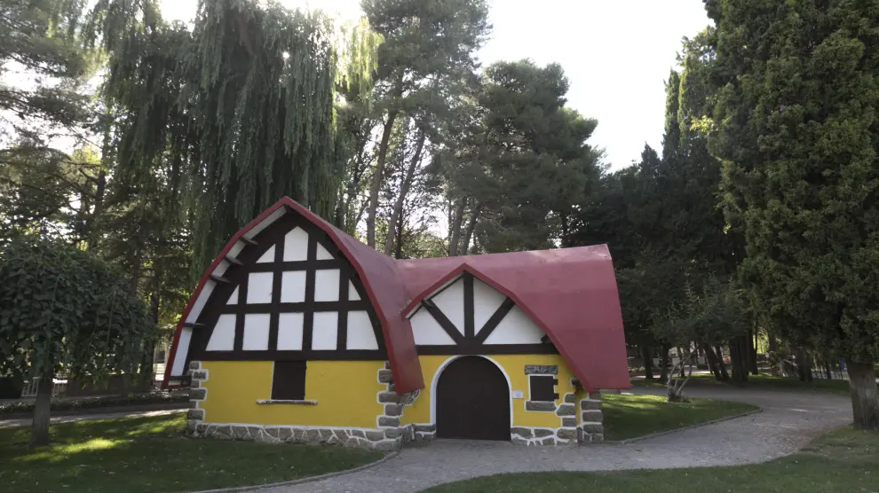 La Casita de Blancanieves, en el Parque Miguel Servet.