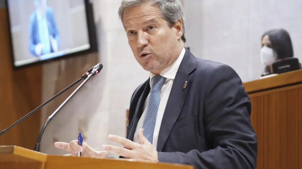 Daniel Pérez Calvo durante su intervención en el debate.