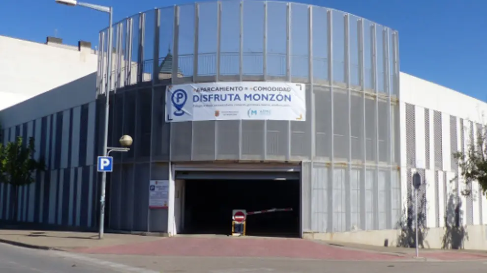 Parking Cortes de Aragón de Monzón