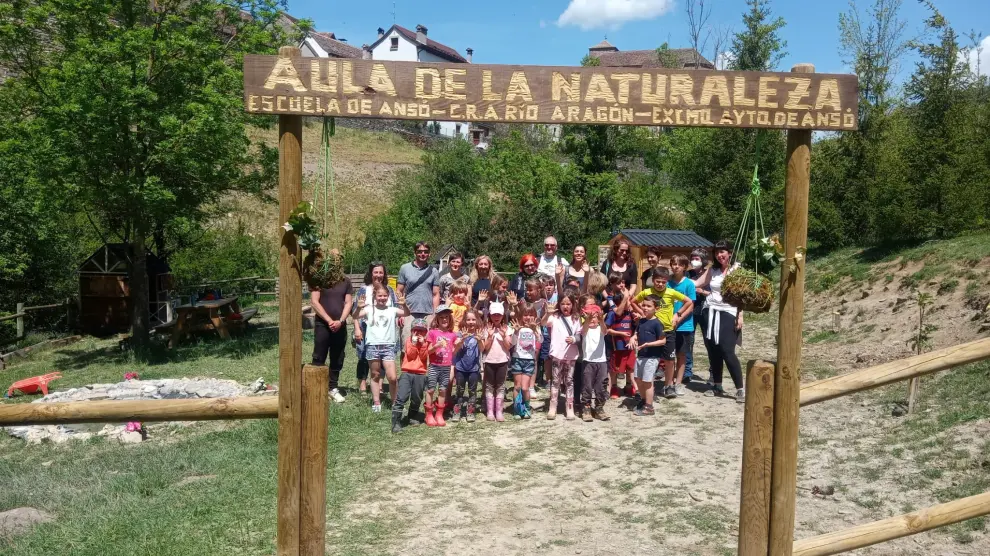 Los representantes de los municipios que participan en el proyecto visitaron el Aula de la Naturaleza.