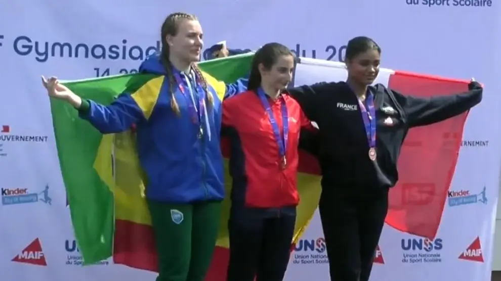 Elena Guiu ha firmado doblete en el medallero de la Gimnasiada con oro y plata.