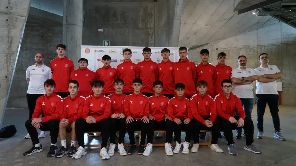 Equipo juvenil del Lasaosa Huesca, que jugará la MiniCopa Sacyr Asobal en Zaragoza.