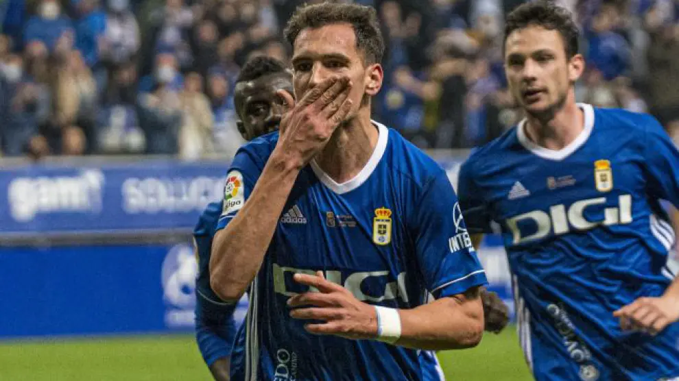 Dani Calvo celebra el gol que marcó esta temporada.