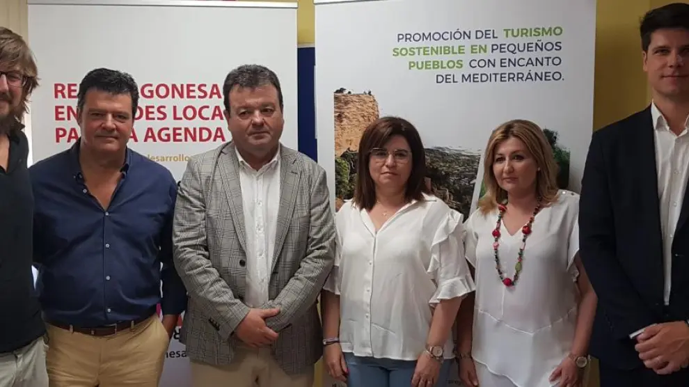 Los comisionados del Gobierno de Aragón en la FAMCP.