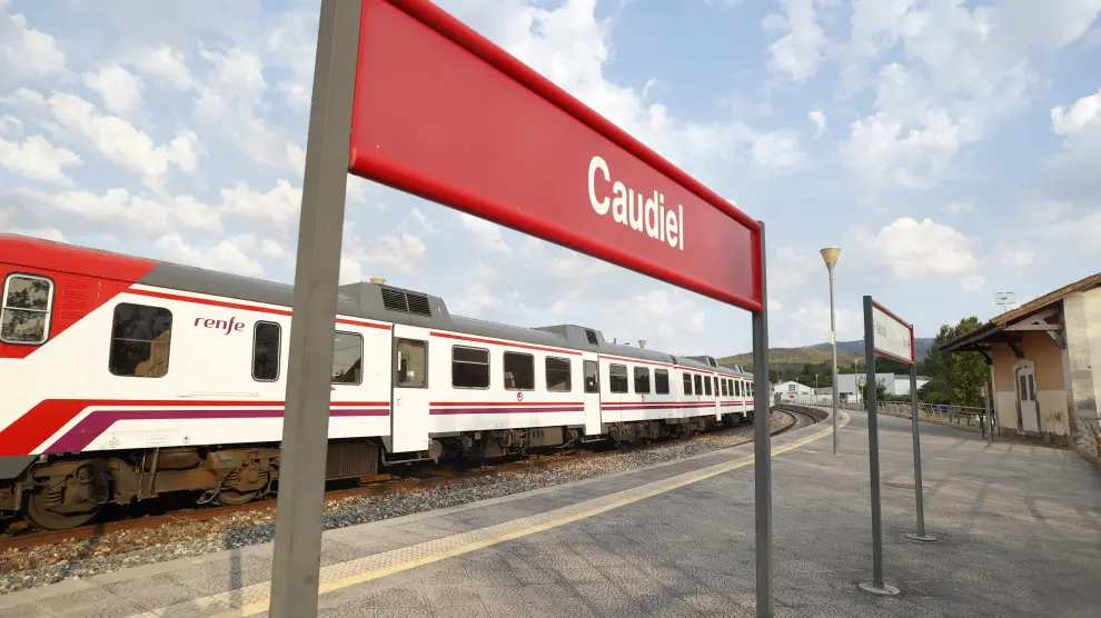 Los hechos ocurrían cuando el tren que cubría el trayecto entre Valencia y Zaragoza intentaba regresar a regresar a Caudiel.
