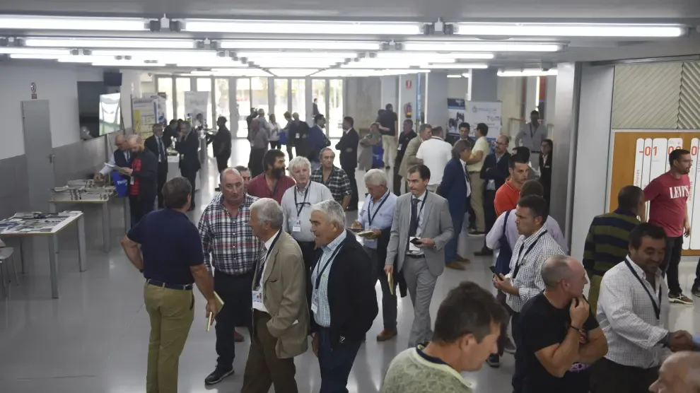 600 personas asistieron a la 24ª Jornada Informativa de Riegos del Alto Aragón.