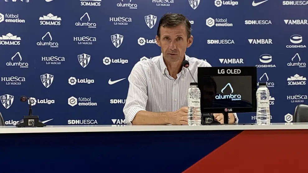 Ziganda en la rueda de prensa previa al partido contra el Oviedo.