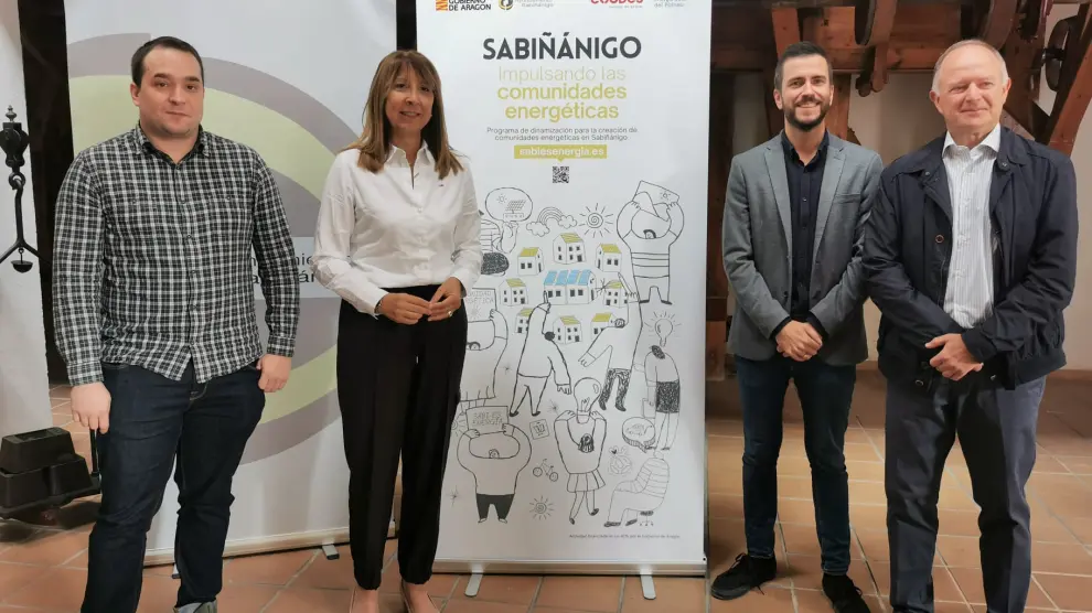 Héctor Lanaspa, Berta Fernández, Carlos Pesqué y Santiago Castán, este viernes en la presentación.