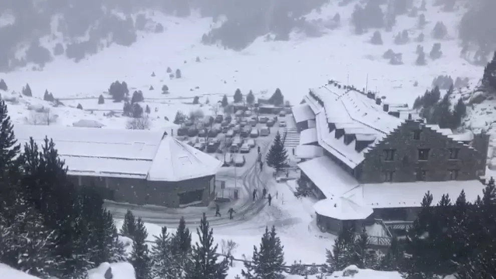 Ribagorza oferta 140 plazas para sus cursos de esquí.
