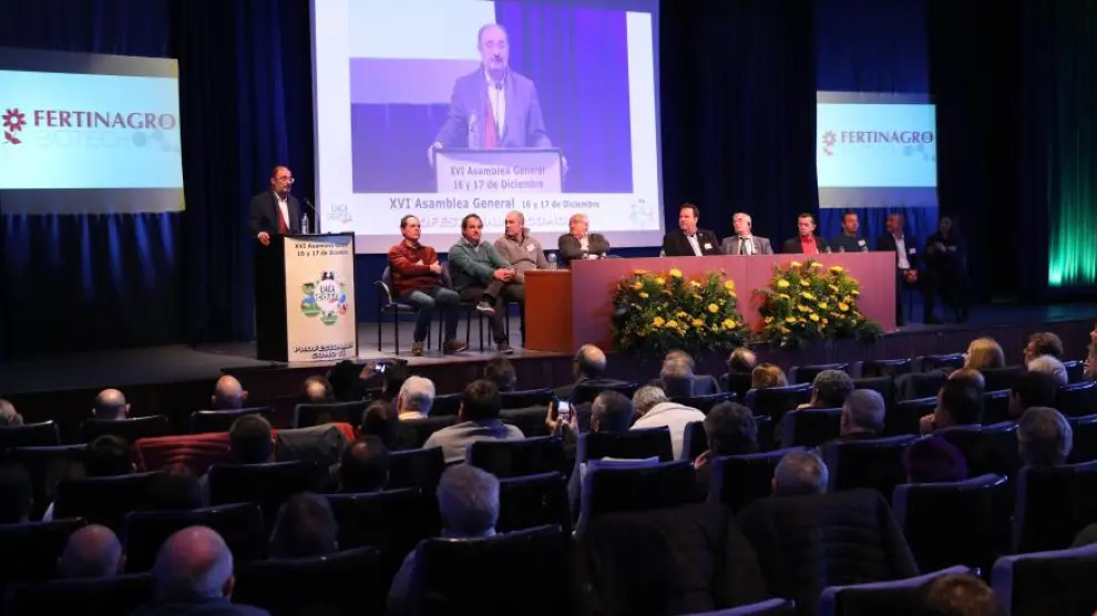 El Presidente de Aragón, Javier Lambán, clausura la XVI Asamblea de la Unión de Agricultores y Ganaderos de Aragón (Uaga).