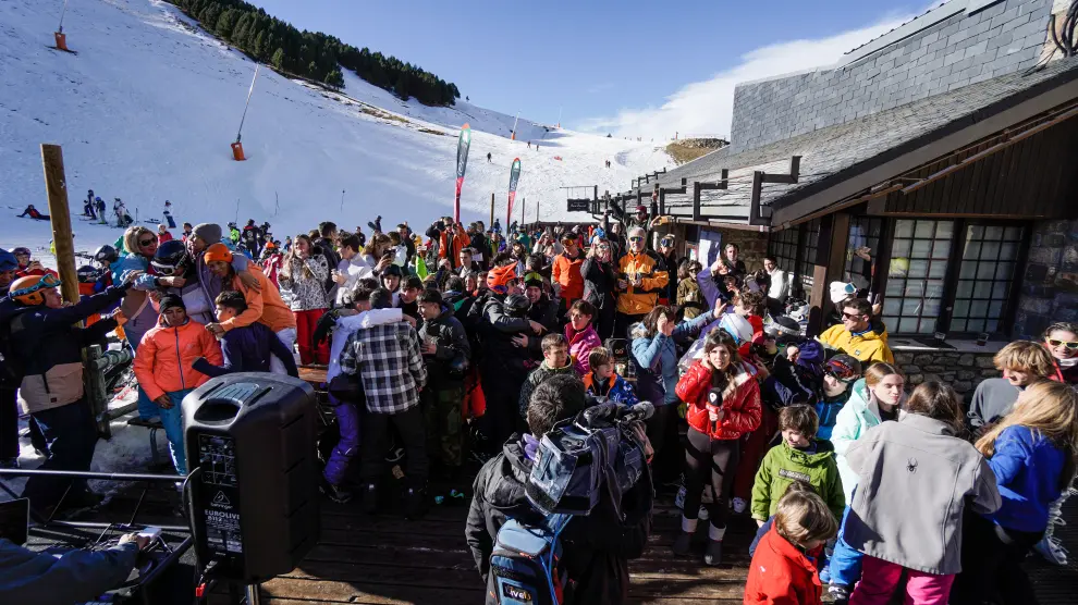 Turistas en la estación de esquí de Cerler durante la pasada Nochevieja.