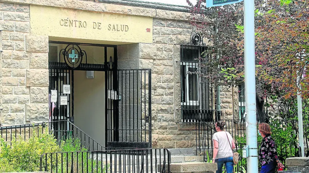 Centro de salud de la localidad de Jaca, en la comarca de la Jacetania.