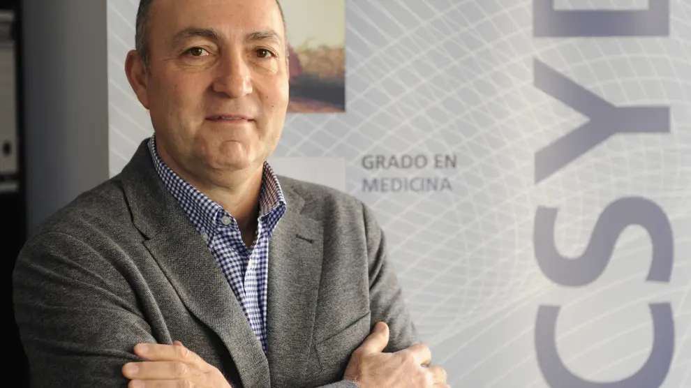 Carlos Plana, nuevo decano de la Facultad de Ciencias de la Salud y del Deporte del Campus de Huesca.
