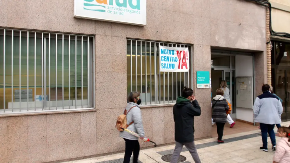 Foto del Centro de Salud Perpetuo Socorro, en Huesca ciudad.