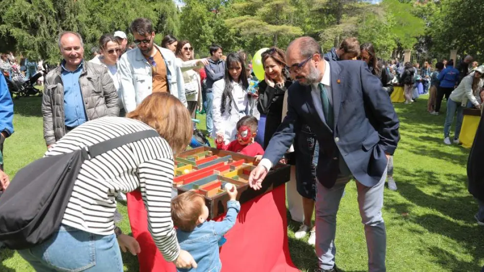 El presidente de Aragón, Javier Lambán, en la celebración del Día Internacional de las familias.