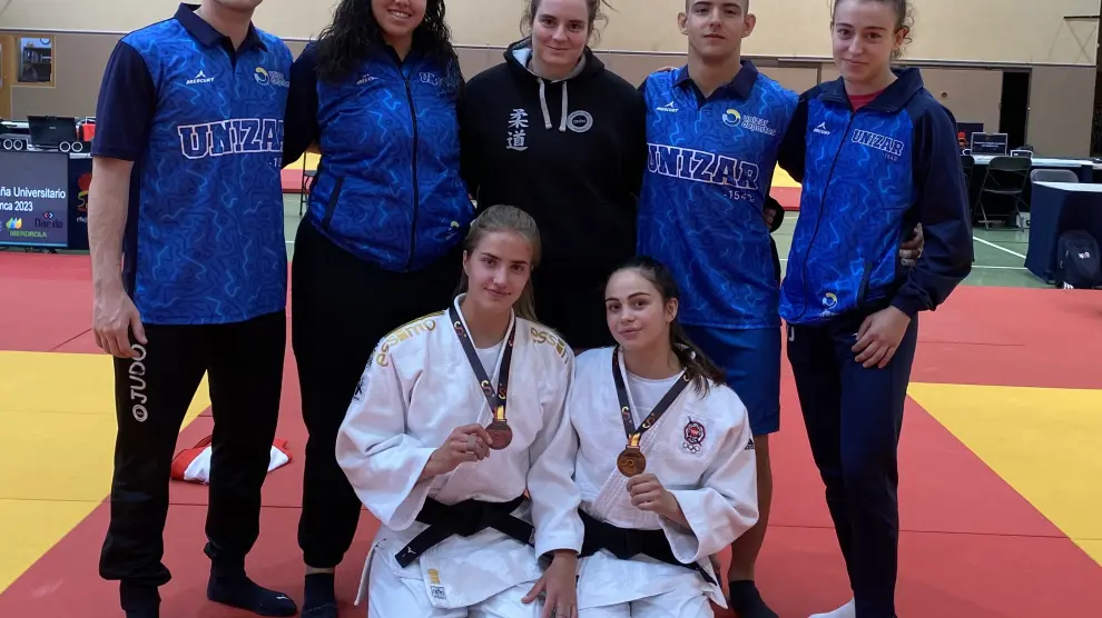 Judocas de la EC Ibón en el Campeonato de España Universitario de Salamanca.