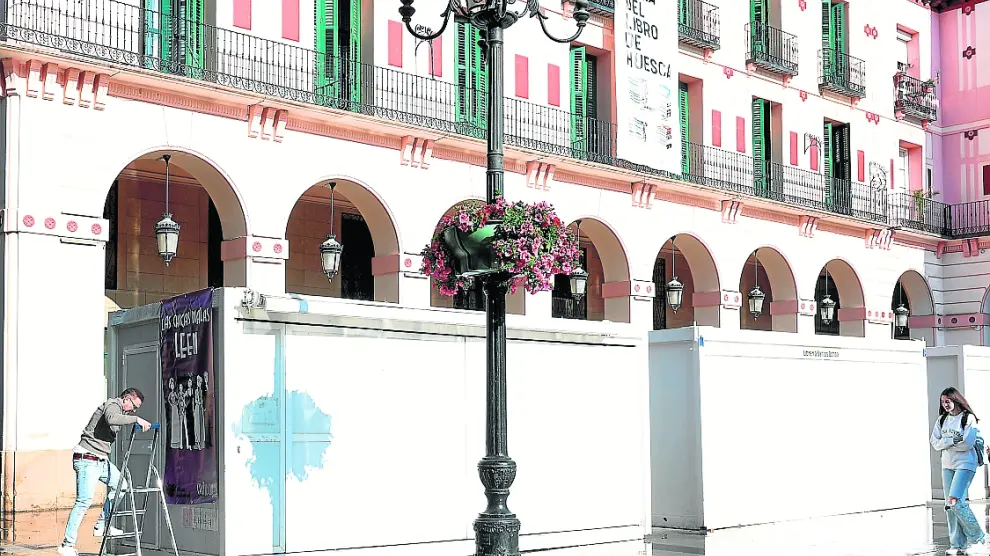Las casetas, instaladas en la plaza López Allué, se abrirán hoy, a las 18:00 horas.