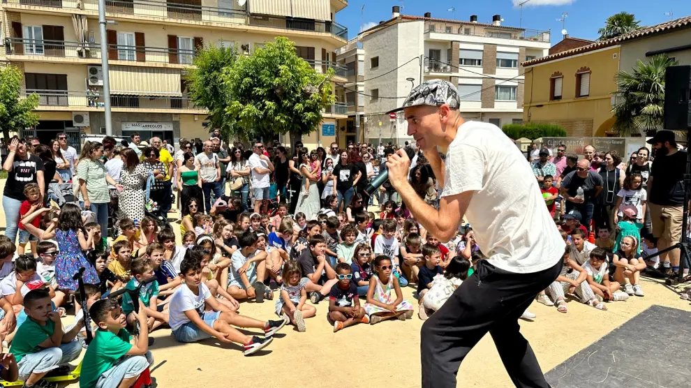 El rap infantil de Brócoli Duende animó a pequeños y mayores.