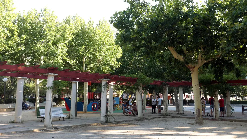 Reabre el Parque Miguel Servet al público tras 11 días cerrado.