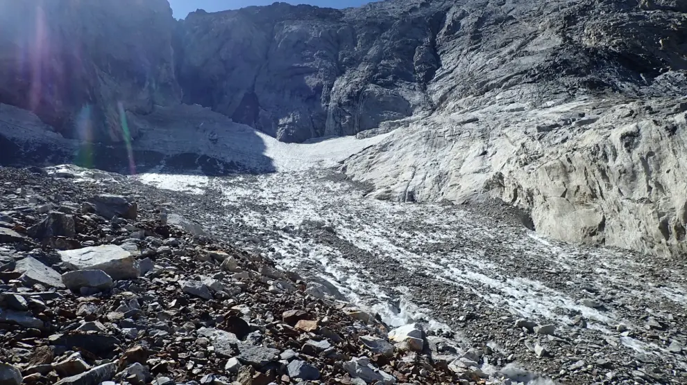 Estado que presenta el glaciar del Infierno a 9 de septiembre de 2023.