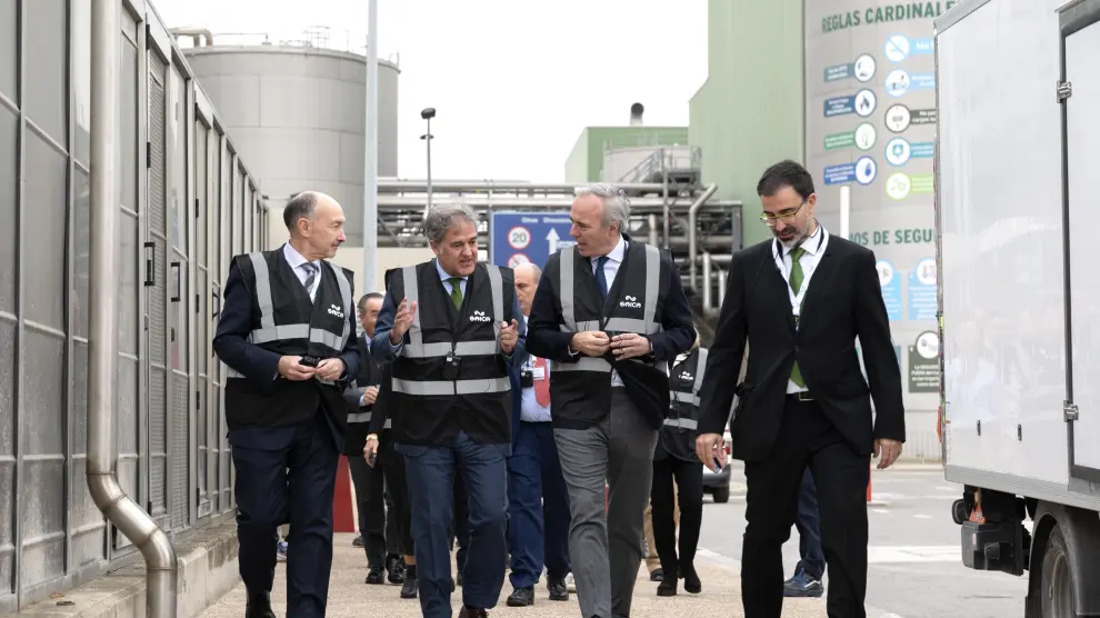 El presidente del Gobierno de Aragón, Jorge Azcón, ha visitado este martes las instalaciones de Saica.