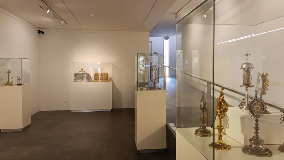 La exposición Exemplum. Reliquias y relicarios en Aragón en el Museo Diocesano de Barbastro-Monzón.