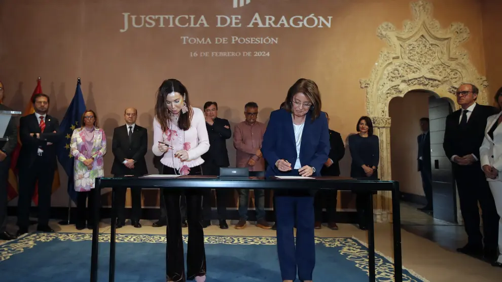 Acto de jura de la nueva Justicia de Aragón, Concepción Gimeno
