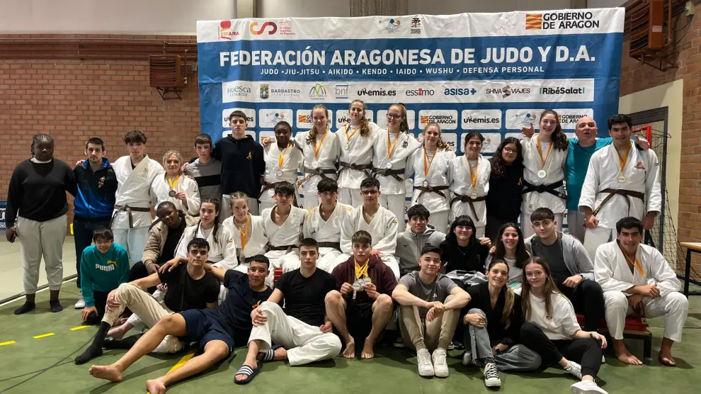 Gran participación también del Club Judo Huesca.