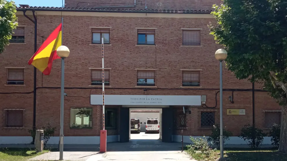 Cuartel de la Guardia Civil en Barbastro.