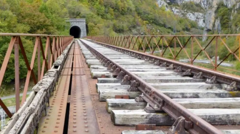 Tramo situado en el valle del Aspe.