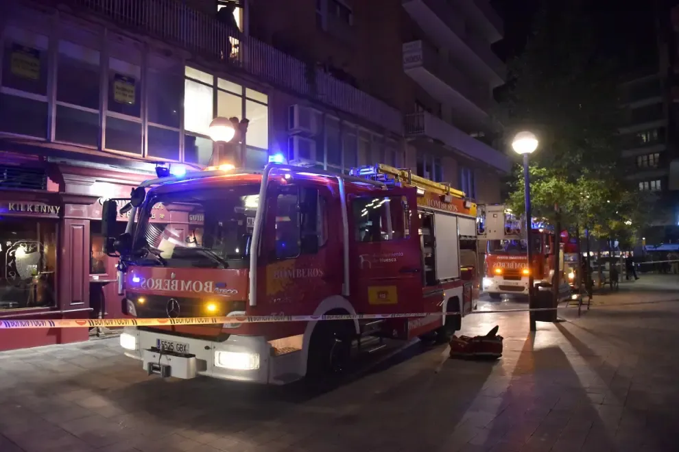 Incendio en la calle Benabarre de Huesca