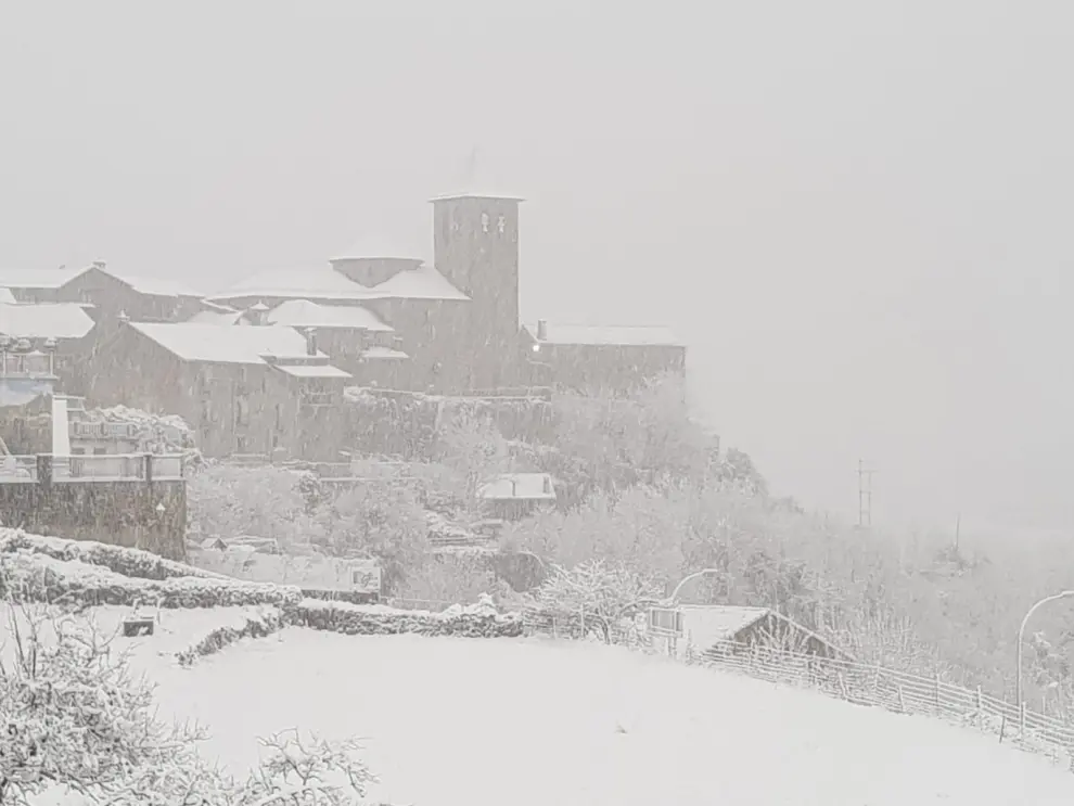 Borrasca de nieve en la provincia de Huesca